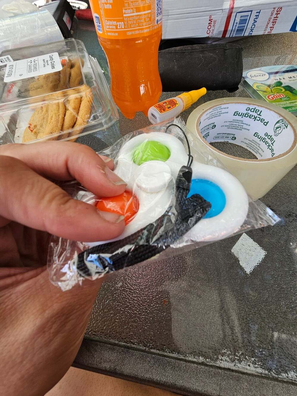 Simple Dimple Fidget Popper Toy - Picture 3 of 3